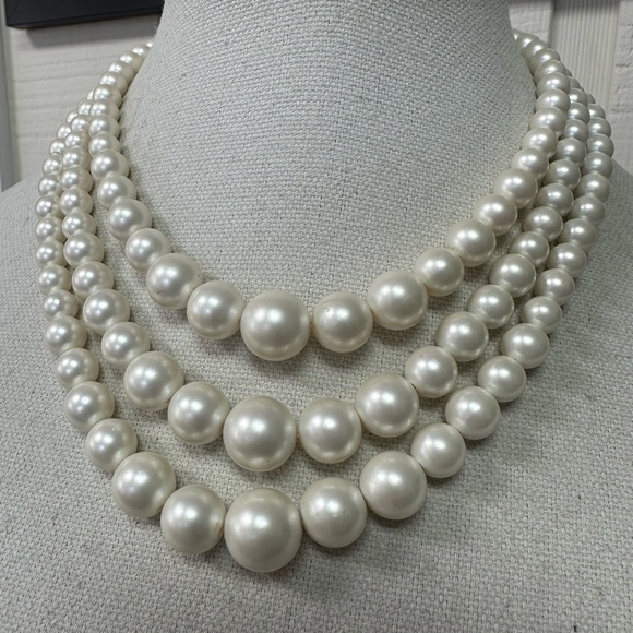 Vintage Jewelry Vintage 5s 60s Multi Strand Pearl Bead Necklace